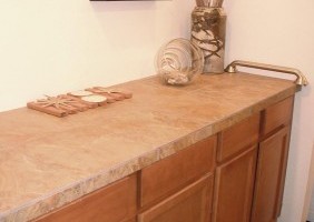 Elegant Counter Top w/ Porcelain Tile